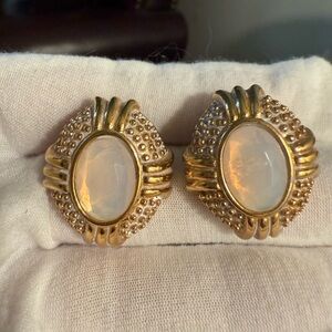 Estate Goldtone pierced Earrings